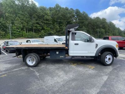 2017 Ford F-450SD - Photo 2