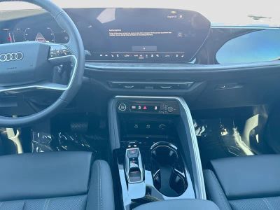 2025 Audi Q5 — photo 18 view