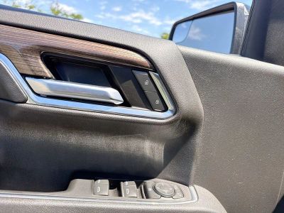 2023 Chevrolet Silverado 1500 — photo 15 view
