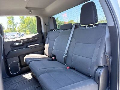 2023 Chevrolet Silverado 1500 — photo 27 view