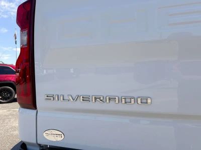 2023 Chevrolet Silverado 1500 — detail view