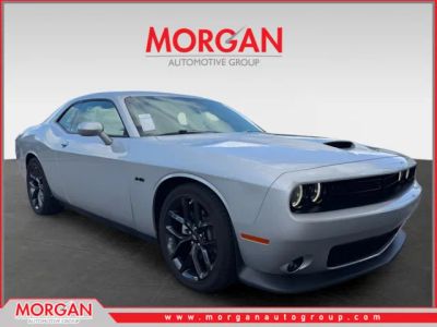 2023 Dodge Challenger R/T — front three-quarter view