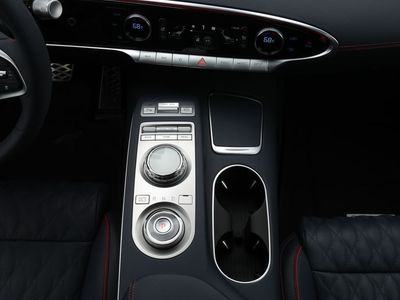 2025 Genesis GV70 - Photo 51