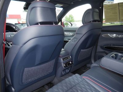 2025 Genesis GV70 - Photo 35