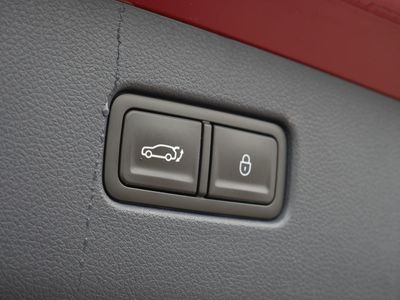 2025 Genesis GV70 - Photo 33