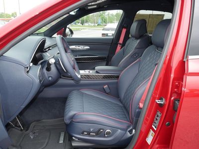 2025 Genesis GV70 - Photo 39
