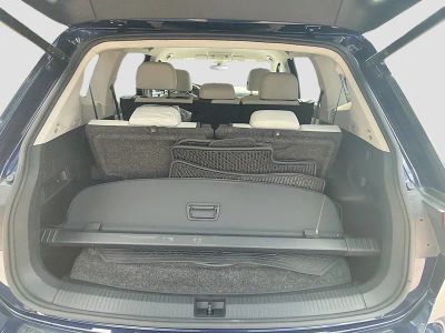 2023 Volkswagen Tiguan — photo 23 view