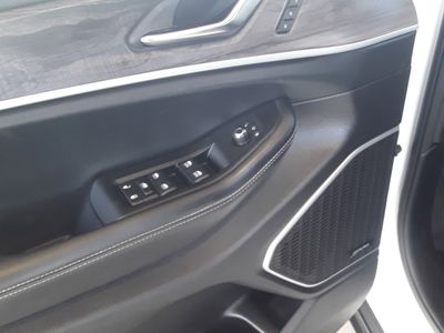 2024 Jeep Grand Cherokee 4xe - Photo 15