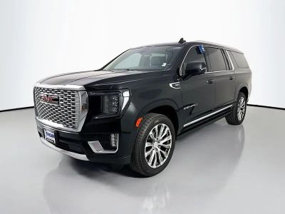 2021 GMC Yukon XL — rear three-quarter view