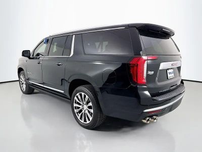 2021 GMC Yukon XL — detail view