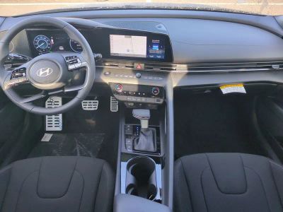 2026 Hyundai ELANTRA HYBRID — photo 16 view
