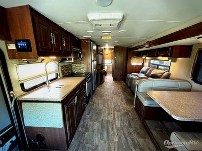 2017 Forest River Georgetown - Photo 4