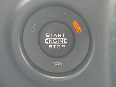 2022 Jeep Wrangler - Photo 22