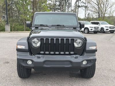 2022 Jeep Wrangler - Photo 3