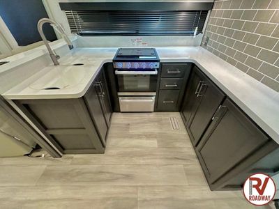 2026 Keystone RV Alpine Avalanche Edition - Photo 19