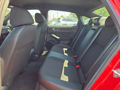 2025 Honda Civic — photo 13 view