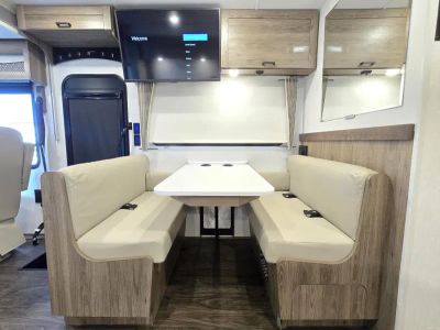 2026 Winnebago VISTA - Photo 14
