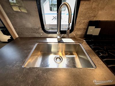 2022 Winnebago Micro Minnie FLX - Photo 14