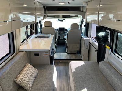2026 Thor Motor Coach TELLARO - Photo 3