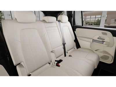 2026 Mercedes-Benz GLB — detail view