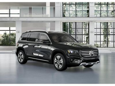 2026 Mercedes-Benz GLB — photo 11 view