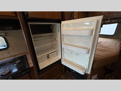 2016 Forest River RV Coachmen Leprechaun — photo 34 view