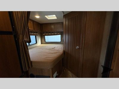 2016 Forest River RV Coachmen Leprechaun — photo 35 view