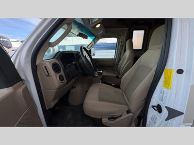 2016 Forest River RV Coachmen Leprechaun — photo 11 view