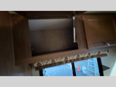 2016 Forest River RV Coachmen Leprechaun — photo 38 view