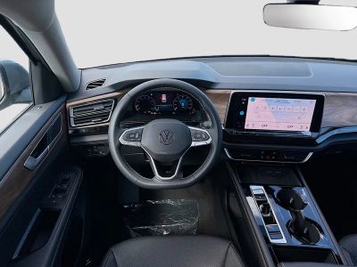 2026 Volkswagen Atlas — photo 17 view