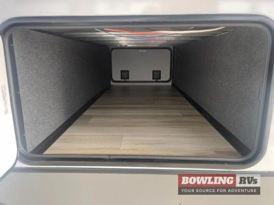 2027 Wildwood Heritage Glen Elite Series 36FL — interior view