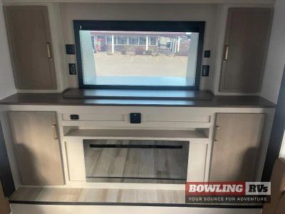 2027 Wildwood Heritage Glen Elite Series 36FL — photo 24 view