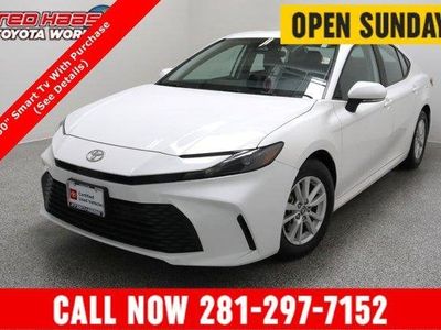 2025 Toyota Camry FWD - Photo 1