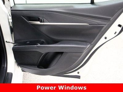 2025 Toyota Camry FWD - Photo 31