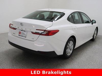 2025 Toyota Camry FWD - Photo 7