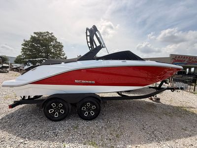 2025 Scarab 215 SE - Photo 1