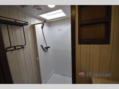 2025 Forest River RV Cherokee Arctic Wolf - Photo 28