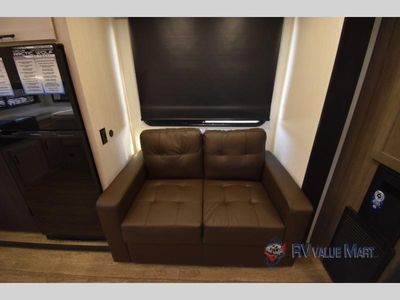 2025 Forest River RV Cherokee Arctic Wolf - Photo 8