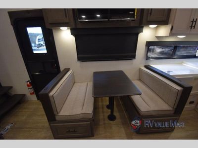 2025 Forest River RV Cherokee Arctic Wolf - Photo 10