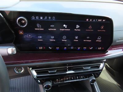 2026 Chevrolet Traverse — detail view