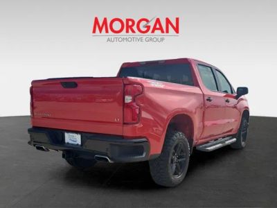 2020 Chevrolet Silverado 1500 — engine compartment view