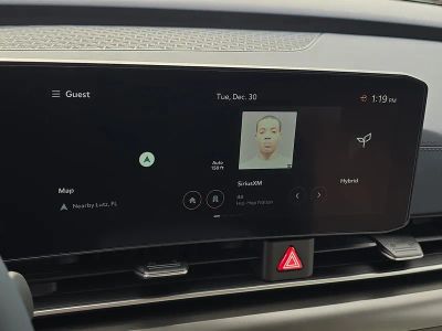 2026 Kia Carnival Hybrid — photo 26 view