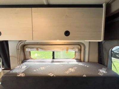 2027 Winnebago SOLIS POCKET — photo 8 view