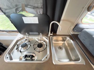 2027 Winnebago SOLIS POCKET — photo 10 view