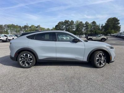 2026 Ford Mustang Mach-E - Photo 2