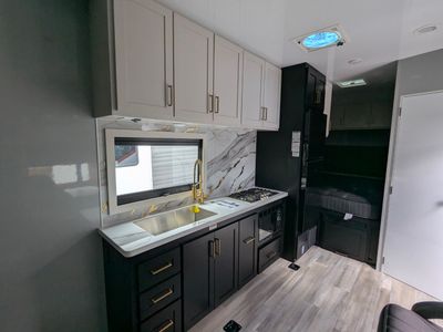2026 IROK Trailers IROK LUXE - Photo 17