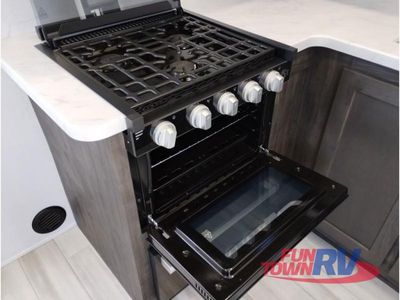 2025 Keystone RV Fuzion Impact Edition - Photo 21