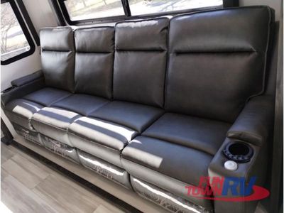 2025 Keystone RV Fuzion Impact Edition - Photo 27