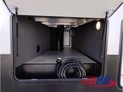 2025 Keystone RV Fuzion Impact Edition - Photo 5