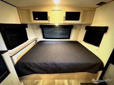 2022 Coachmen Apex Nano — photo 7 view